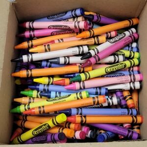 3.5lbs New! Crayola Crayons Bulk Lot 300+ Whole Crayons!